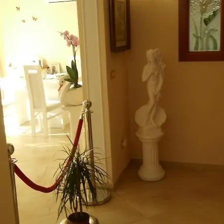 Apartment Graziella *